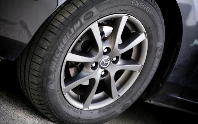 Mazda 2 cena 53500 przebieg: 96000, rok produkcji 2017 z Poznań małe 172
